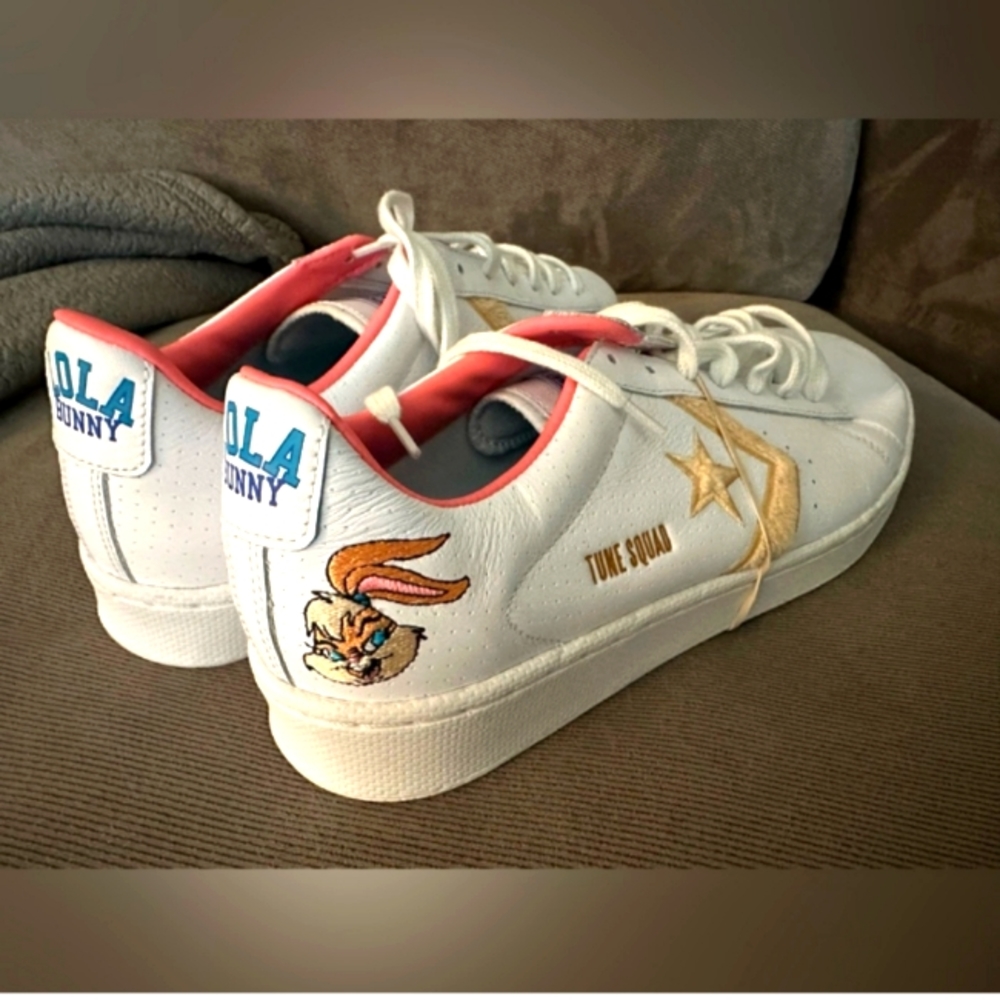 💙 🩷 Lola Bunny Tune Squad | Converse All Star | Men’s 11.5 | Woman’s 13